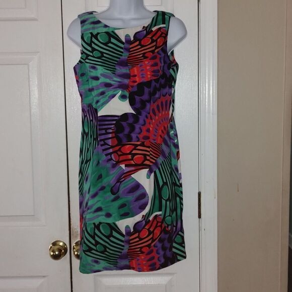 AGB  sleeveless stretch  multicolor butterfly  Dress  Size 10 Petite - Picture 1 of 5